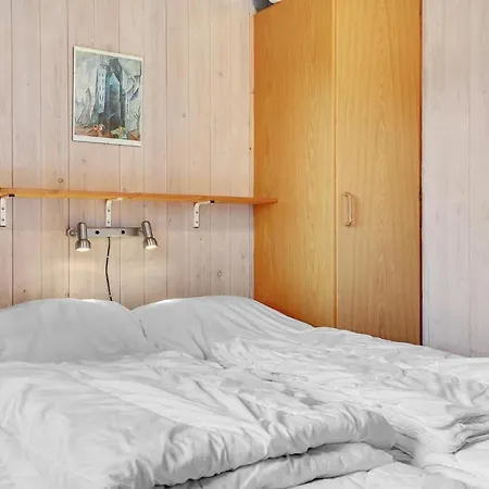 Cozy In Romo With Wifi Hébergement de vacances
